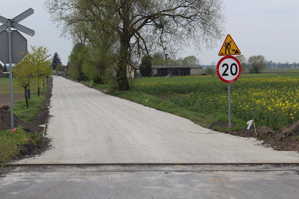 Prace przy budowie drogi w Polwicy rozpoczęły się jeszcze w kwietniu
