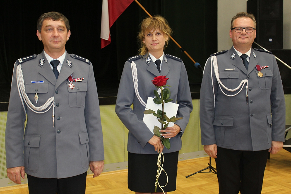Za wzorowe wypełnianie obowiązków Edyta Kwietniewska została przedterminowo mianowana na stopień aspiranta policji
