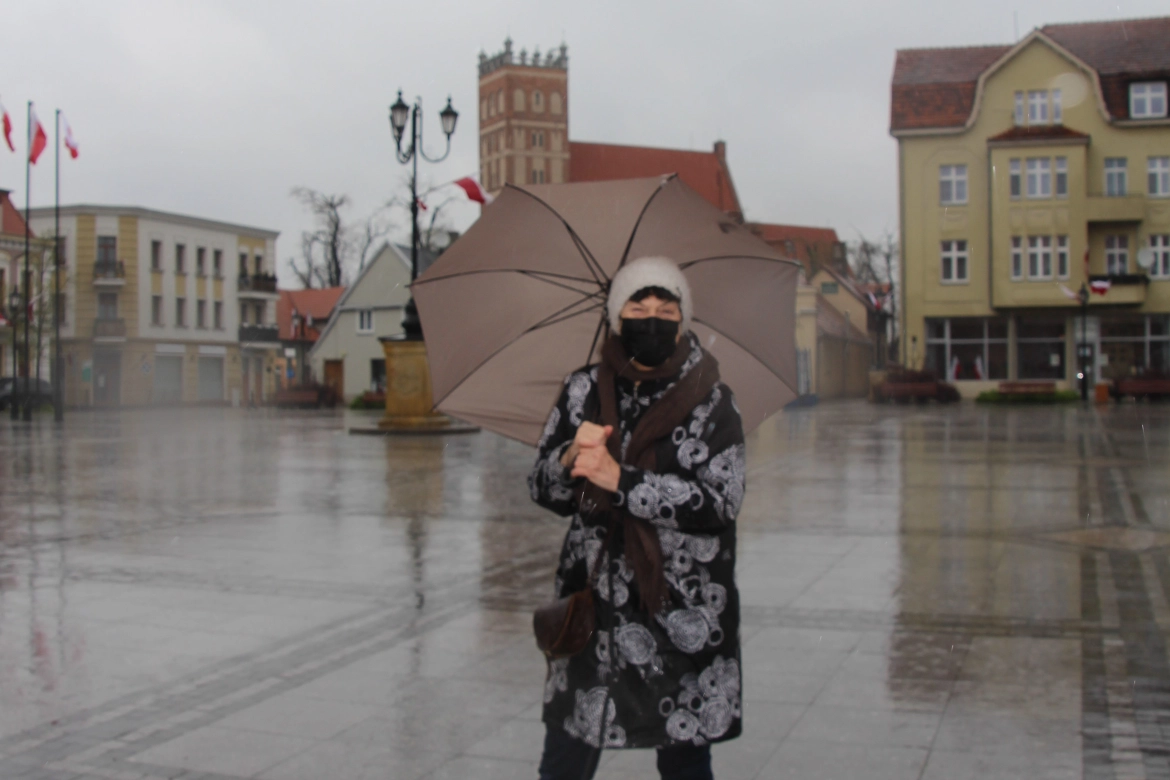 W niedzielę miał się odbyć spacer po Środzie z Hanną Sęk w ŚTK, niestety nie było chętnych na zwiedzanie Środy w strugach deszczu